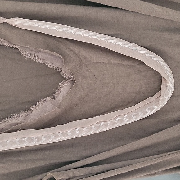 Development Small Dress - Picture 4 of 4